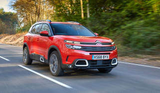 Citroen C5 Aircross - front quarter orange