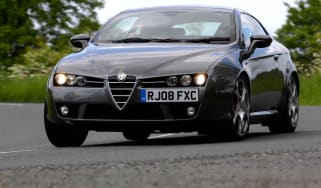 Alfa Romeo Brera S V6 – cornering front