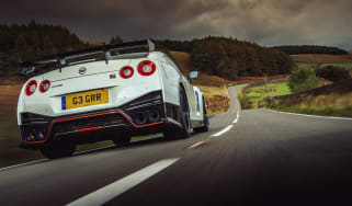 Nissan GT-R Nismo – rear action
