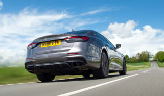 Maserati Quattroporte Trofeo – rear tracking