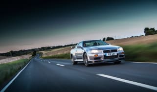 Nissan Skyline GT-R R34 - front quarter