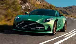 Aston Martin DB12 – front