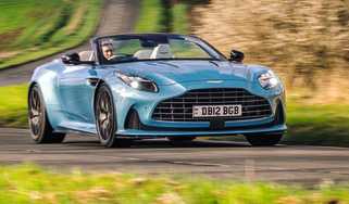 Aston Martin DB12 Volante