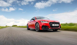 Audi TT RS – front