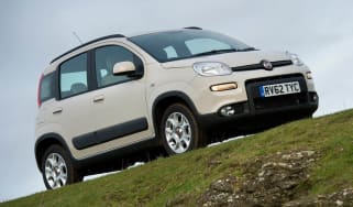 2013 Fiat Panda Trekking white front