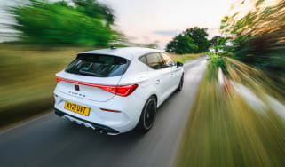 Cupra Leon 300 FF – rear