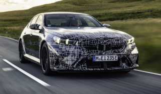 G90 BMW M5 prototype