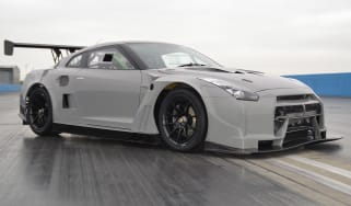JRM GT23 - front