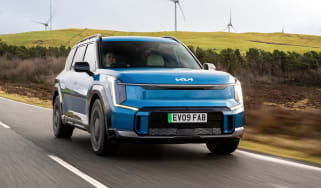 Kia EV9 – front