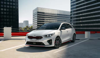 Kia Ceed GT revealed - 2018 front quarter