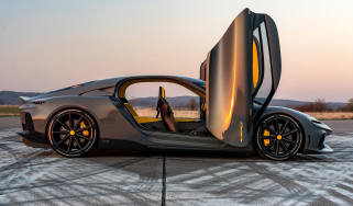 Koenigsegg doors