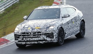 Lamborghini Urus hybrid – front