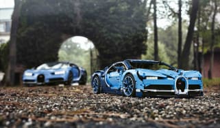 Lego Bugatti Chiron - front