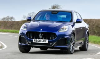 Maserati Grecale Trofeo – front cornering