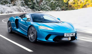 McLaren GT