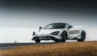 McLaren 765LT ANGL – front slide