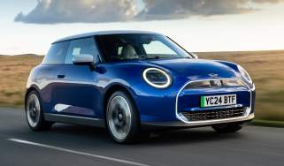 Mini Cooper SE – front