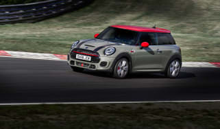 Mini John Cooper Works hatch 2019 facelift pan