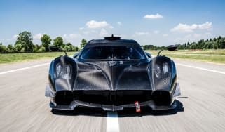 Pagani Huayra R testing